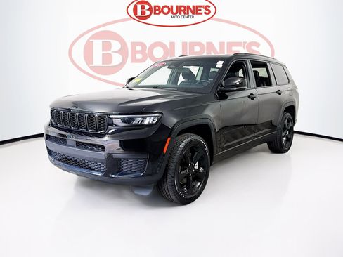 Used 2023 Jeep Grand Cherokee L Laredo AWD/4WD image 5