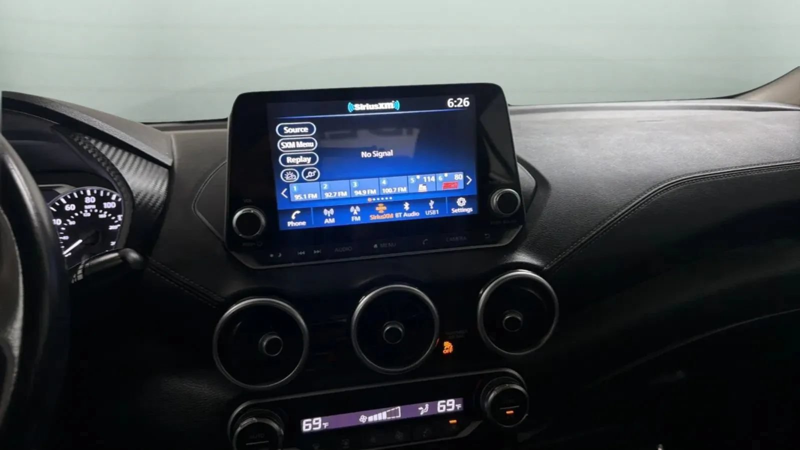 Used 2021 Nissan Sentra SV FWD image 13