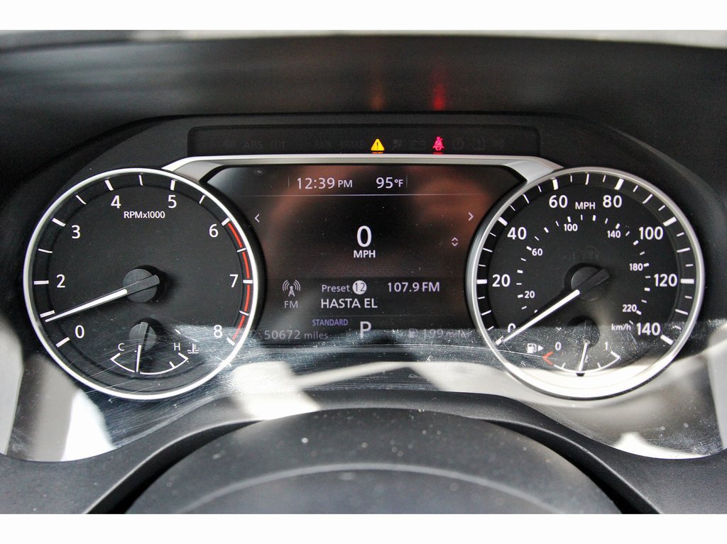 Used 2022 Nissan Rogue SV FWD image 8