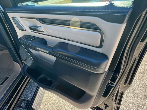 Used 2019 RAM 1500 Limited image 18