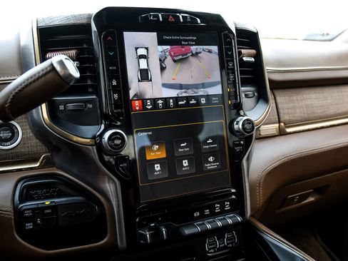 Used 2023 RAM 3500 Limited AWD/4WD image 31