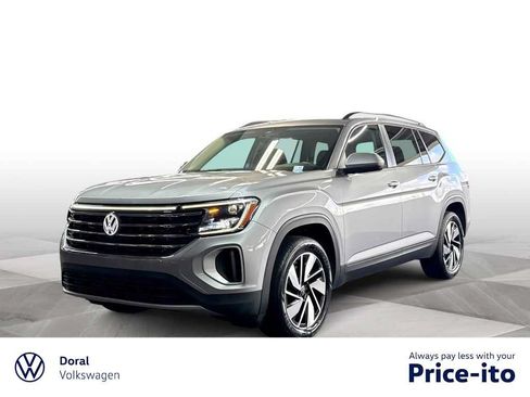 Certified 2024 Volkswagen Atlas SE FWD image 1
