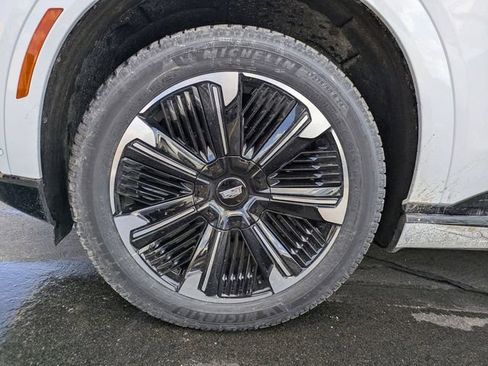 Used 2025 Cadillac Escalade IQ Sport 2 AWD/4WD image 29