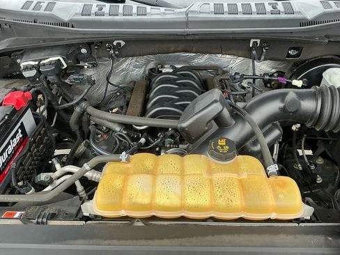 Used 2016 Ford F150 Lariat image 25