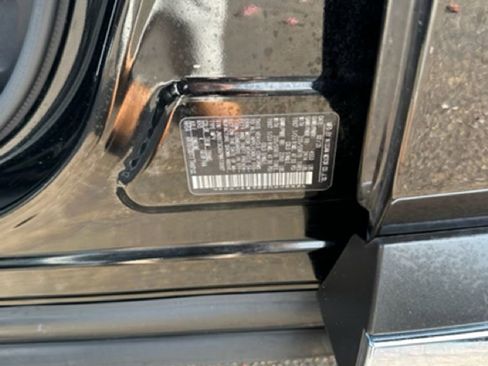 Used 2023 Nissan Rogue SL image 7