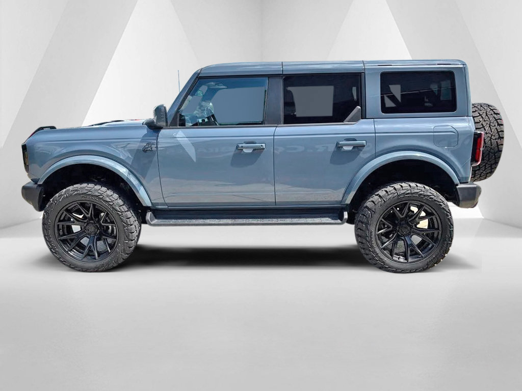 Used 2025 Ford Bronco Outer Banks AWD/4WD image 5
