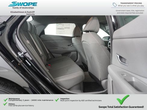 New 2026 Hyundai Elantra Hybrid FWD image 9
