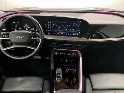 Used 2025 Audi Q5 Premium Plus w/ Premium Plus image 17