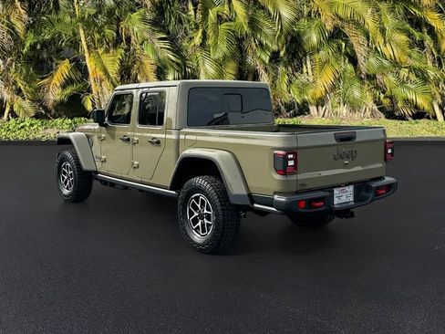 New 2026 Jeep Gladiator Rubicon image 3