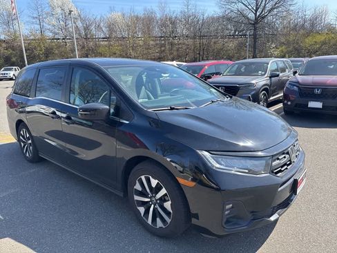 Used 2025 Honda Odyssey EX-L image 13