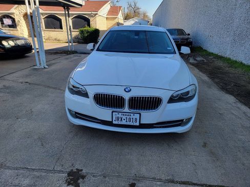 Used 2013 BMW 528i Sedan RWD image 5