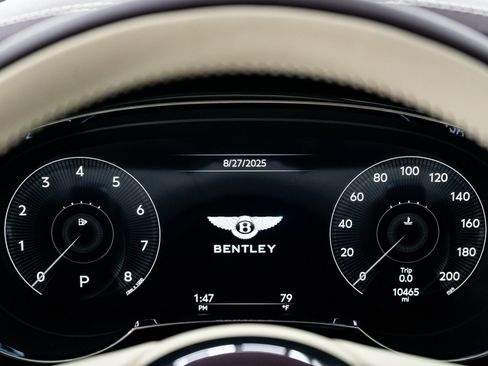 Certified 2023 Bentley Bentayga Extended Wheelbase image 32