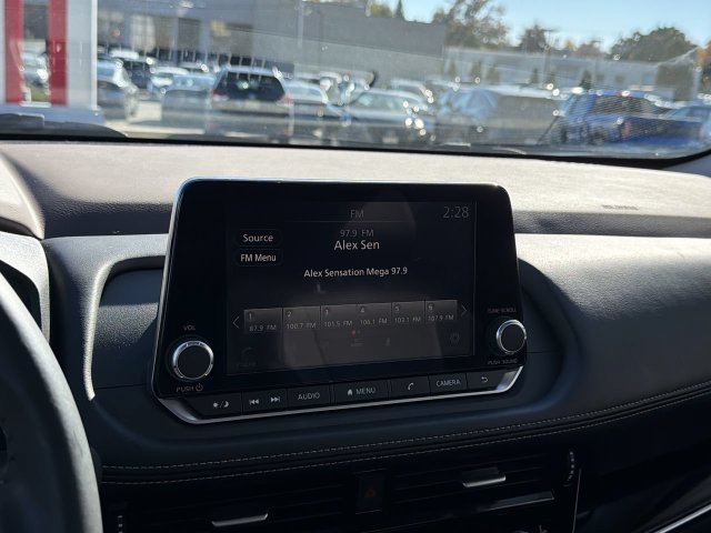Certified 2023 Nissan Rogue SL AWD/4WD image 20