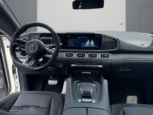 Used 2025 Mercedes-Benz GLE 53 AMG 4MATIC Coupe image 10