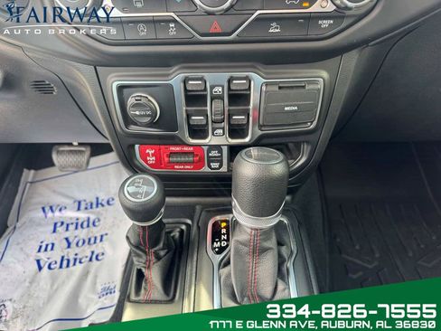 Used 2023 Jeep Gladiator Rubicon w/ LED Lighting Group image 24