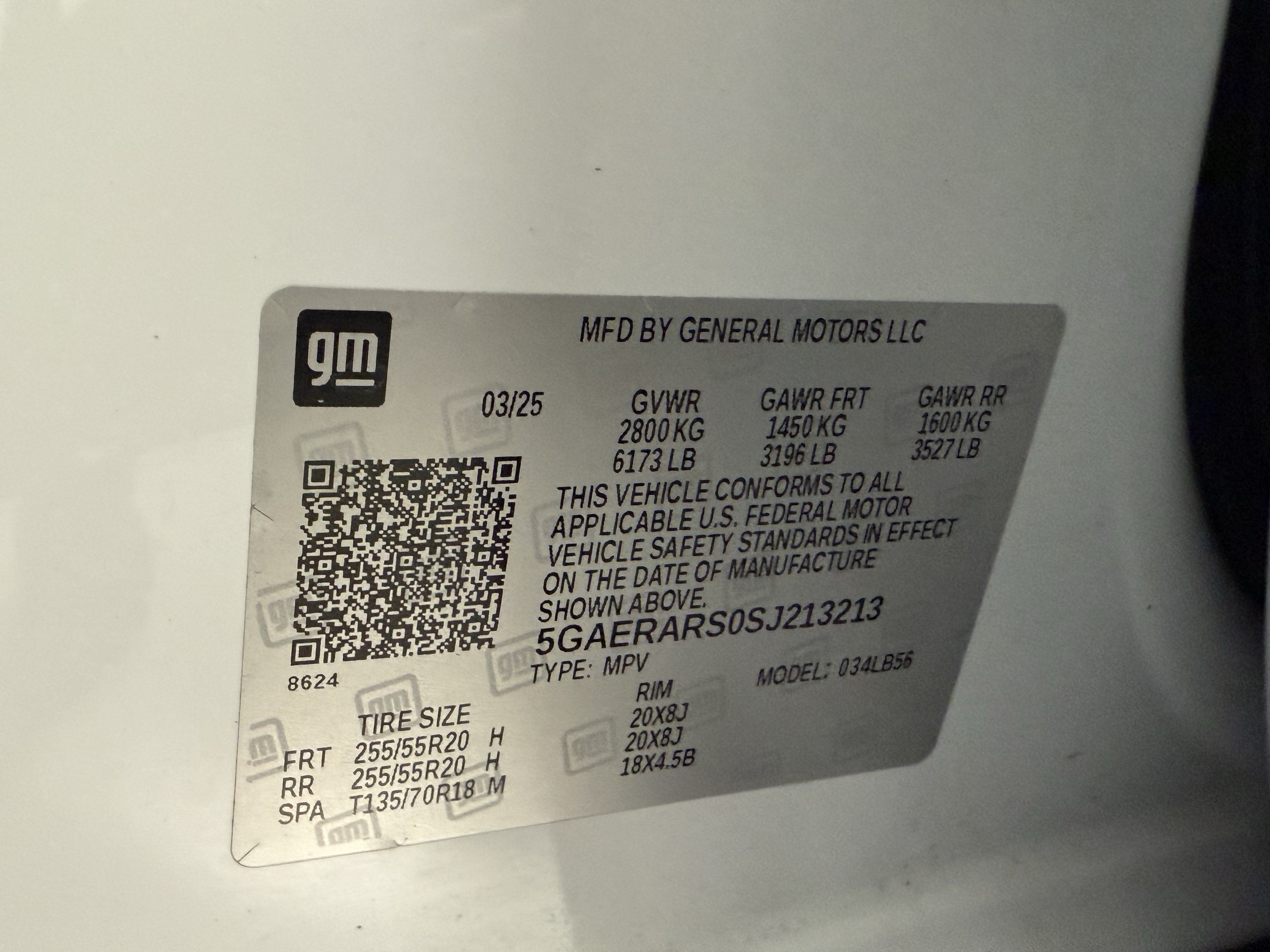 Used 2025 Buick Enclave Preferred FWD image 28