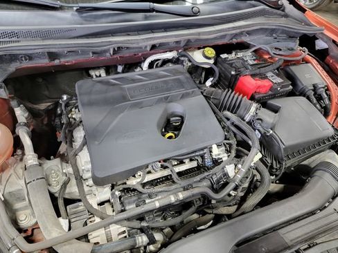 Used 2020 Ford Escape SE image 33