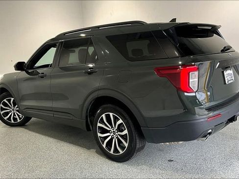 Used 2024 Ford Explorer ST-Line w/ Class IV Trailer Tow Package image 4