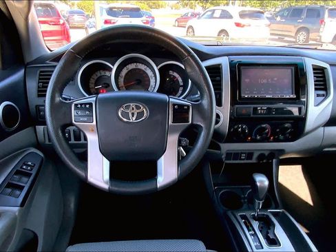 Used 2013 Toyota Tacoma 4x4 Double Cab w/ TRD Sport Pkg image 6