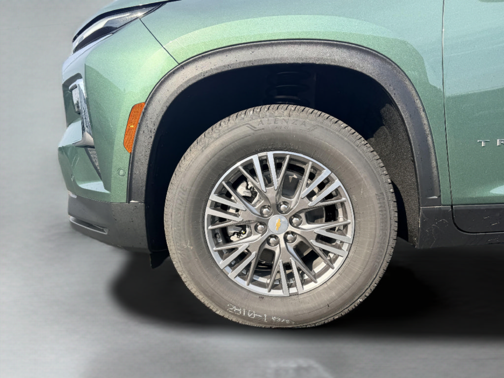 New 2027 Chevrolet Traverse LT w/ Enhanced Driving Package AWD/4WD image 36