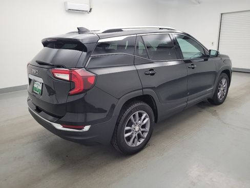 Used 2023 GMC Terrain SLT w/ Infotainment Package II AWD/4WD image 10