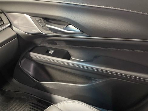 Used 2022 Cadillac CT4 Luxury w/ Sun And Sound Package image 27