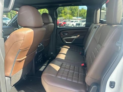Used 2024 Nissan Titan Platinum Reserve w/ Moonroof Package AWD/4WD image 25