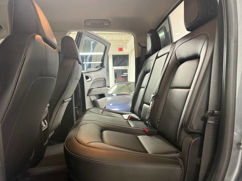 Used 2022 GMC Canyon Elevation w/ Elevation Premium Package image 13