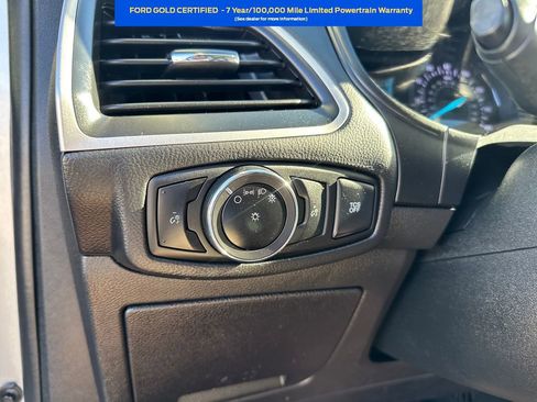 Used 2023 Ford Edge SEL image 19