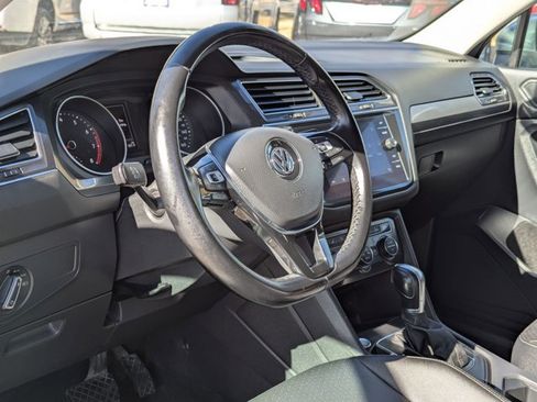 Used 2019 Volkswagen Tiguan SE w/ 3rd Row Seat Package image 10
