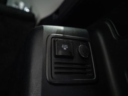 Used 2024 Toyota 4Runner TRD Off-Road AWD/4WD image 39
