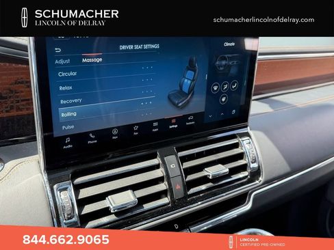 Certified 2024 Lincoln Navigator Black Label AWD/4WD image 17