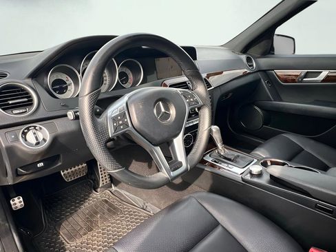 Used 2014 Mercedes-Benz C 250 Sedan image 13