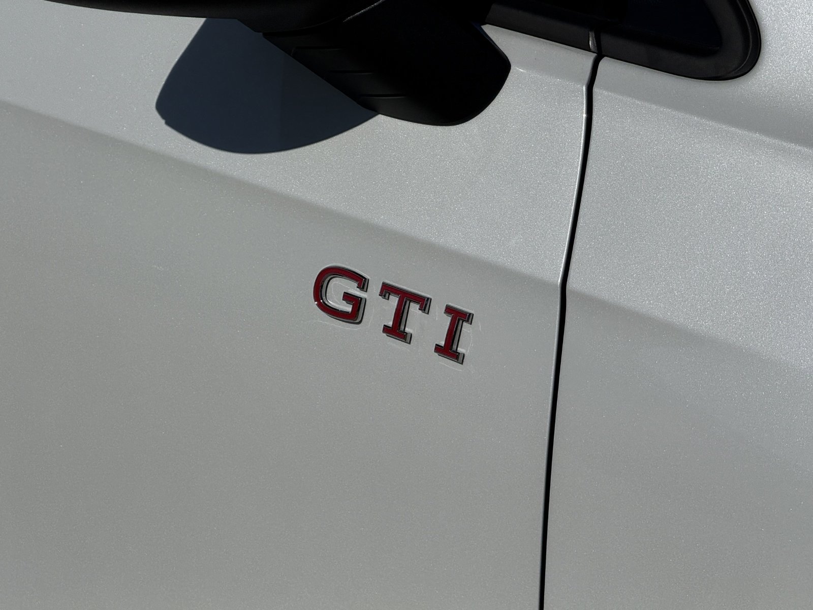 New 2026 Volkswagen GTI SE FWD image 7