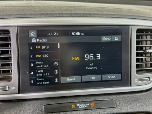 Used 2021 Kia Sportage LX FWD image 21