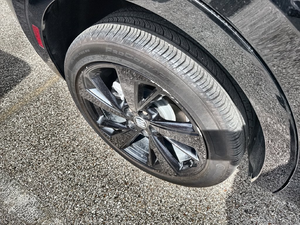 Used 2025 Buick Envision Sport Touring AWD/4WD image 8