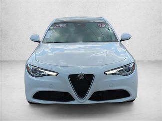 Used 2019 Alfa Romeo Giulia Ti w/ Quick Order Package 22Z Lusso RWD video 2