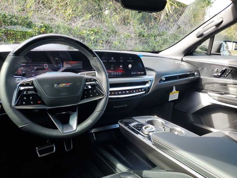 Certified 2026 Cadillac Lyriq V image 15