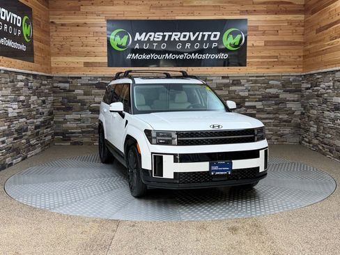 Used 2025 Hyundai Santa Fe Calligraphy image 2