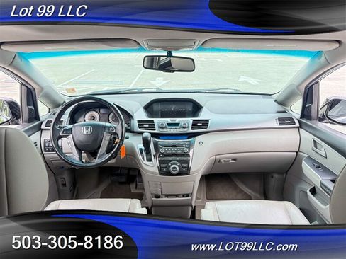 Used 2011 Honda Odyssey Touring image 18