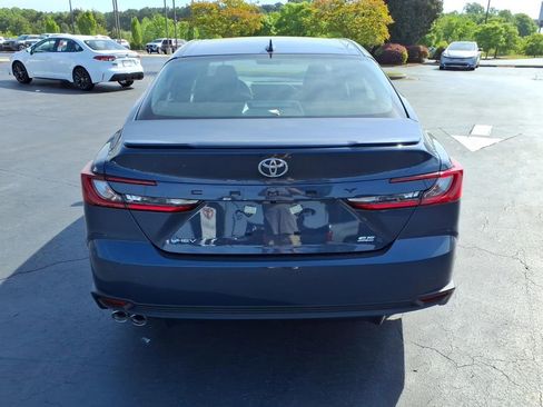 New 2026 Toyota Camry SE FWD image 4