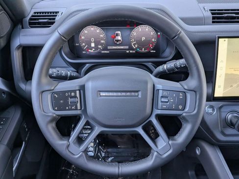 New 2026 Land Rover Defender 110 X-Dynamic SE AWD/4WD image 17