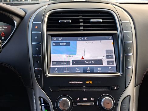 Used 2019 Lincoln Nautilus Black Label FWD image 20