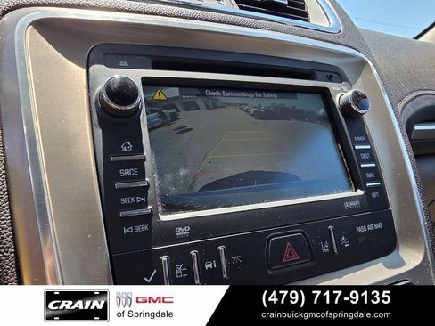 Used 2014 GMC Acadia Denali FWD image 18