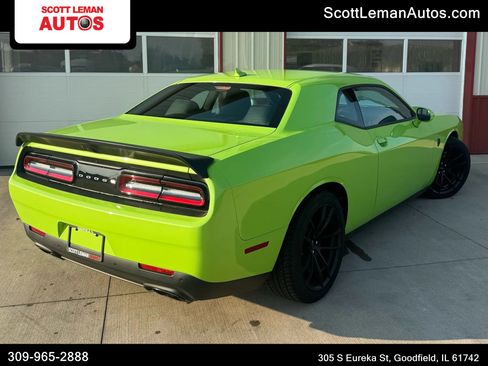 Used 2023 Dodge Challenger SRT Hellcat w/ Driver Convenience Group image 19
