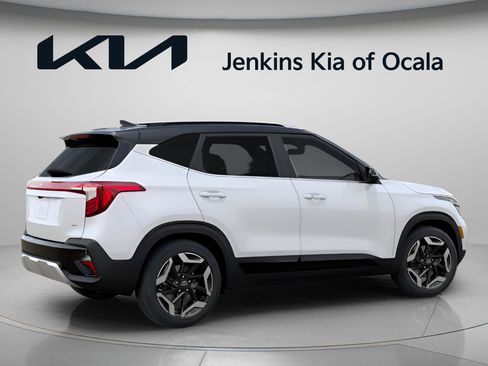 New 2026 Kia Seltos SX image 3