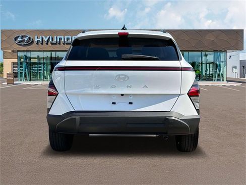 New 2024 Hyundai Kona SEL image 6