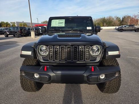 New 2026 Jeep Wrangler Unlimited Rubicon w/ Xtreme 35 Tire Package AWD/4WD image 19