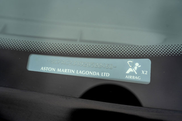 Used 2002 Aston Martin Vanquish RWD image 68
