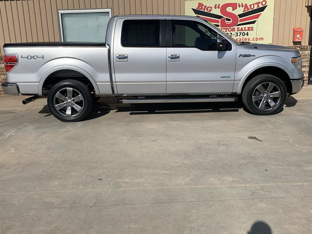 Used 2014 Ford F150 Lariat w/ Equipment Group 502A Luxury AWD/4WD image 6